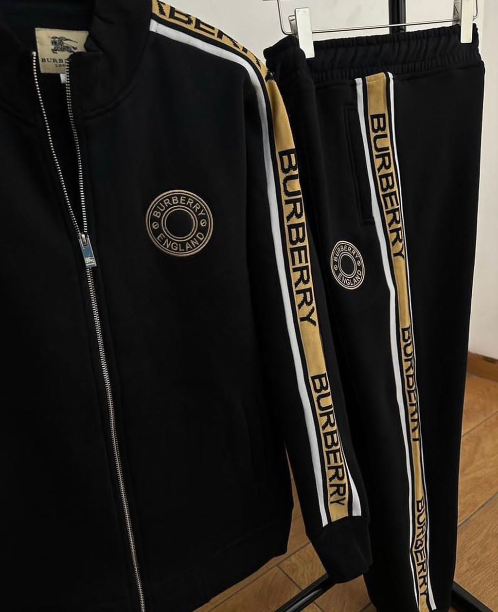 Burberry Men Cotton Fleece Winter Tracksuit